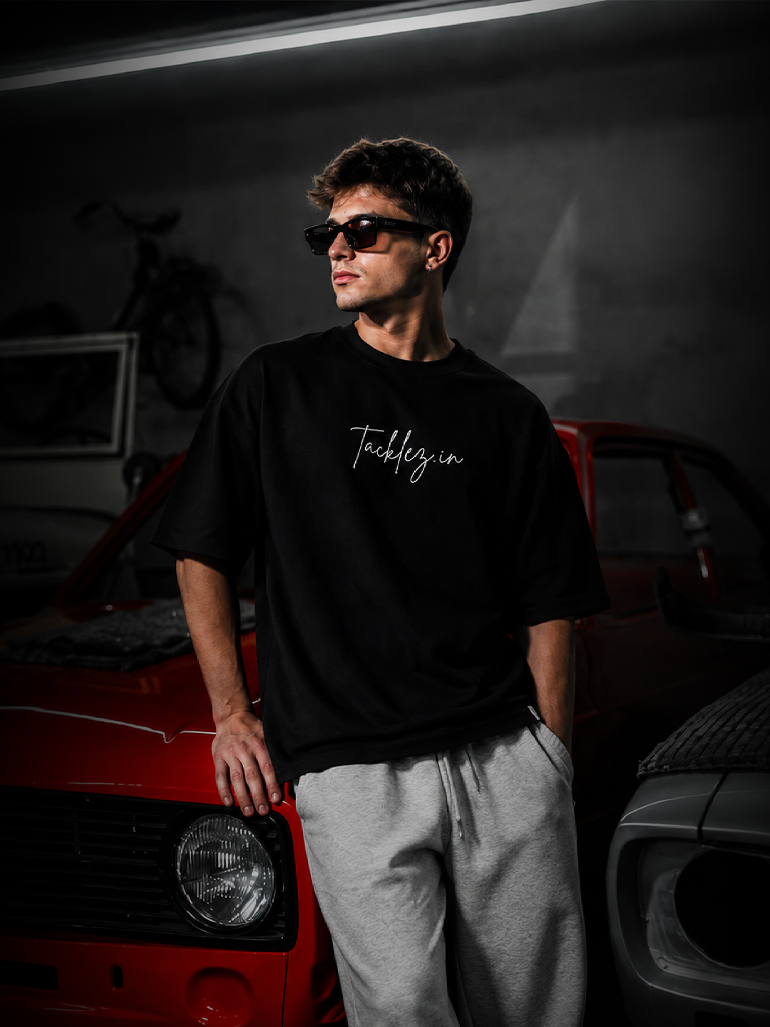 Black Oversized T-Shirt – Drop Shoulder, Unisex - Image 2